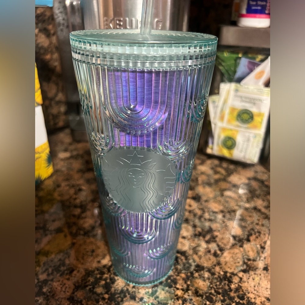 Brand new Venti Starbucks cup